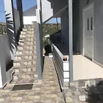 Vila Kloe Апарт-отель
