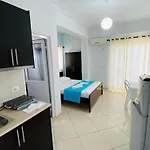 Kloe Aparthotel