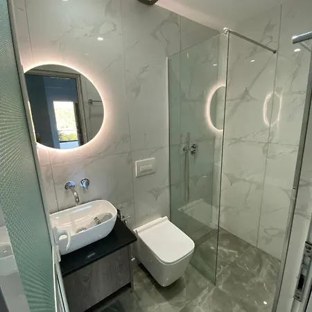 Apart-hotel Brisild