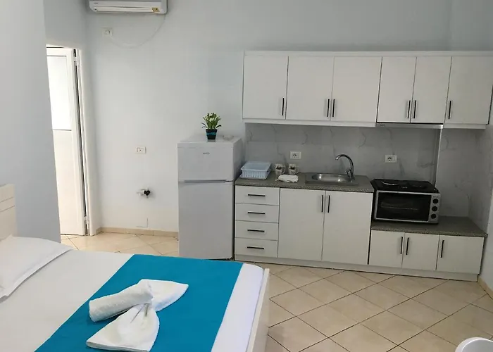 Vila Kloe 3* Ksamil