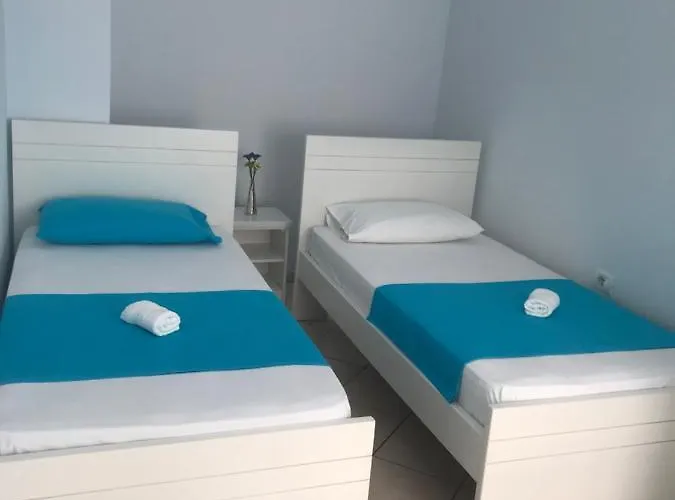 Vila Kloe 3* Ксамил