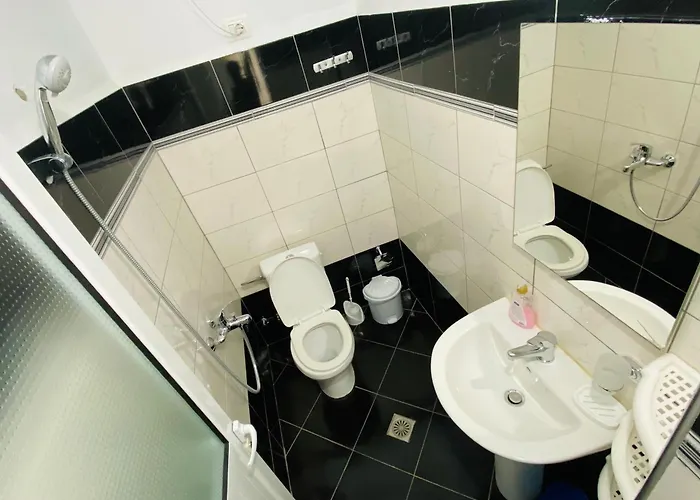 Vila Kloe Apartmanhotel 3*